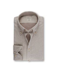 Beige Flanellskjorta med button down krage.