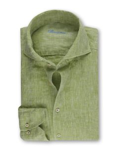 Ljusgrön linneskjorta med spread krage.